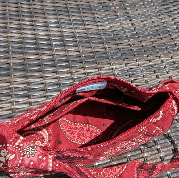 Vera Bradley Purse - Picture 6 of 9